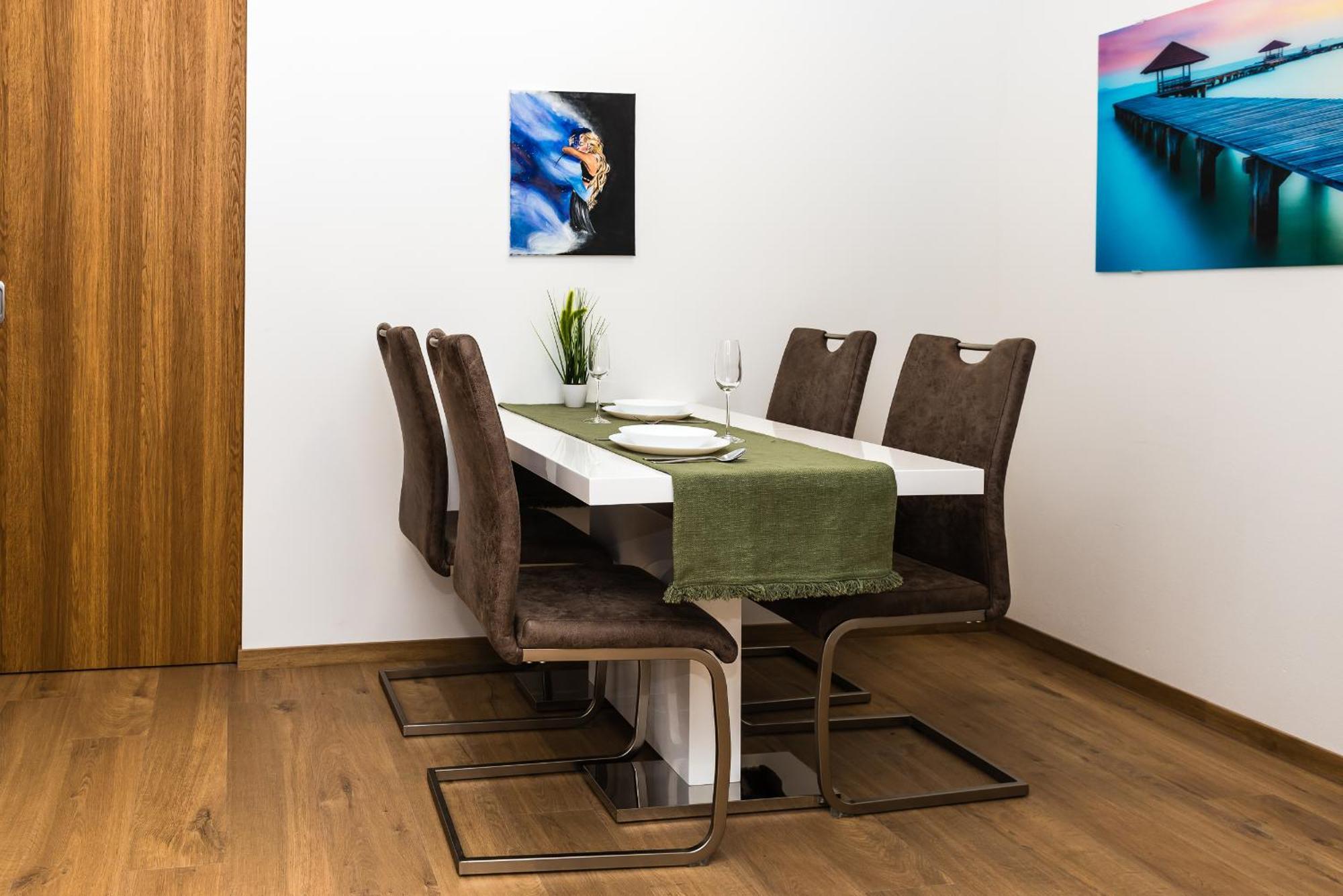 Mickiewiczova Apartment Free Parking By Veronika & Jano Братислава Екстериор снимка